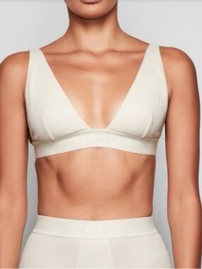 NWT SKIMS Cotton Plunge Rib Bralette